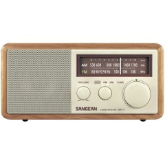 Wood Cabinet AM/FM Tabletop Radio